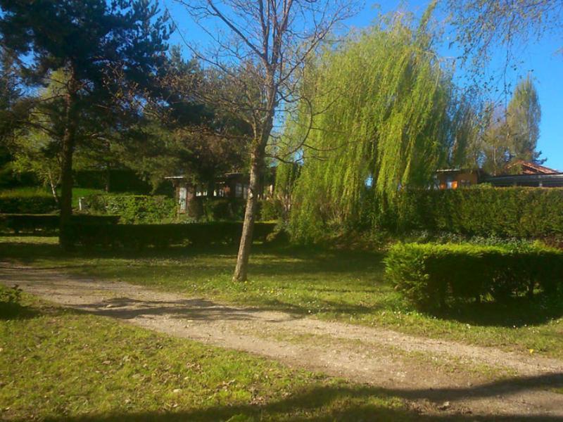 Hotel Domaine Les Chenes Blancs Saint-Saturnin-d'Apt Exterior foto